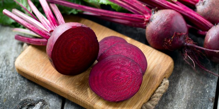 Buah Bit: Kandungan, Manfaat, dan Khasiatnya yang Menakjubkan