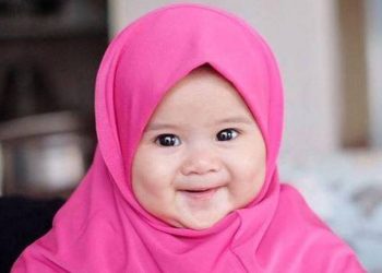 100 Nama Bayi Perempuan Islami dengan Awalan Huruf "C" Beserta Artinya