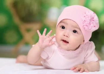 100 Rekomendasi Nama Bayi Perempuan Islami untuk Bulan April