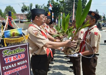 Makna Tunas Kelapa dalam Gerakan Pramuka: Simbolisme dan Nilai-Nilai Kebangsaan