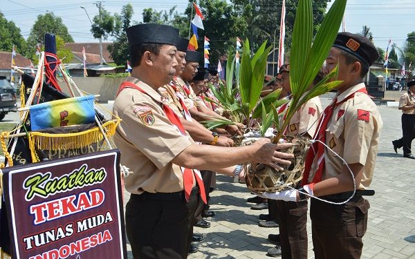 Makna Tunas Kelapa dalam Gerakan Pramuka: Simbolisme dan Nilai-Nilai Kebangsaan