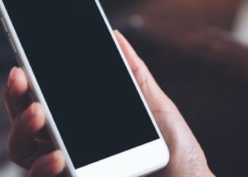 Panduan Praktis Mereset HP Android dan iPhone dengan Mudah