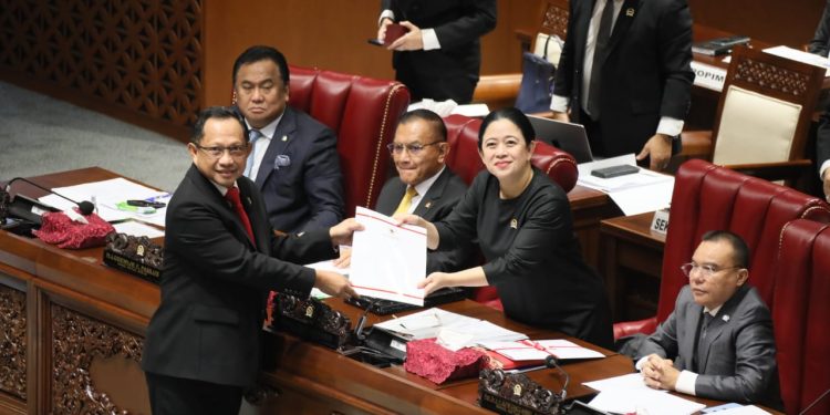 DPR Revisi UU Desa: Perubahan Penting untuk Kemajuan Desa