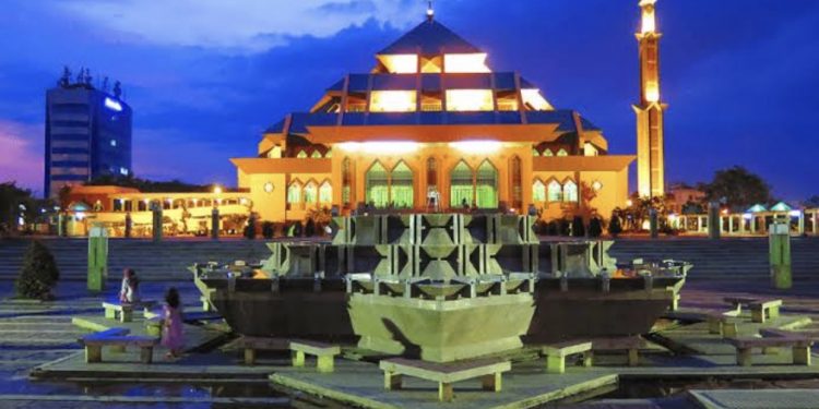 Jadwal Buka Puasa Kota Batam Hari Ini