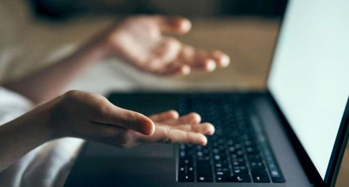 10 Cara Mudah Mengatasi Laptop Lemot Agar Normal Kembali