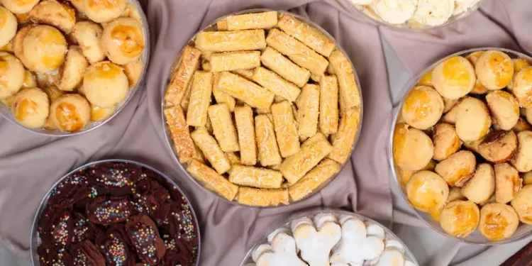 8 Tips Menyimpan Kue Lebaran Agar Tetap Tahan Lama