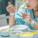 Makan Makanan Bekas Orang Lain, Benarkah Bisa Tularkan Penyakit?