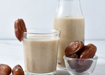 Manfaat Luar Biasa Susu Kurma untuk Kesehatan Tubuh