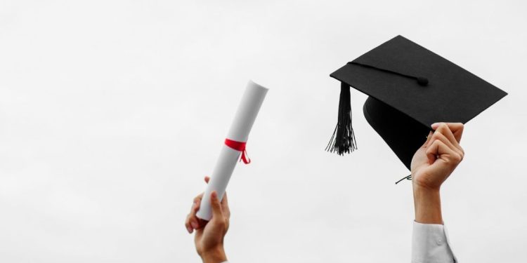 Telah Dibuka! Pendaftaran Beasiswa IDCloudhost 2024 Bersama Telkom University