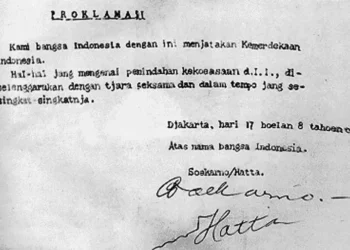 Definisi Teks Sejarah: Ciri-Ciri, Tujuan, Beserta Contohnya