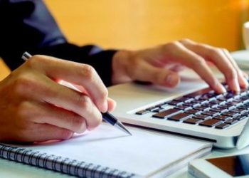 100+ Contoh Kalimat Simple Past Tense Beserta Rumusnya