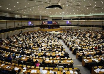 Sistem Parlementer: Definisi Menurut Para Ahli, Ciri-Ciri, dan Negara-Negara Penganutnya
