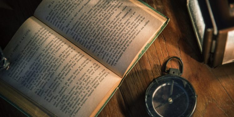 Definisi Cerita Fiksi beserta Jenis – Jenisnya