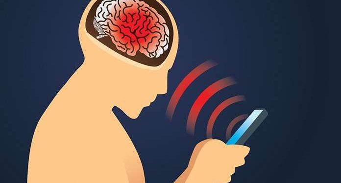 Apa Sih Dampak Terlalu Lama Menggunakan Gadget?