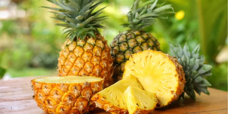 Manfaat Buah Nanas untuk Kesehatan Tubuh: Rahasia Sehat dari Buah Tropis yang Kaya Nutrisi