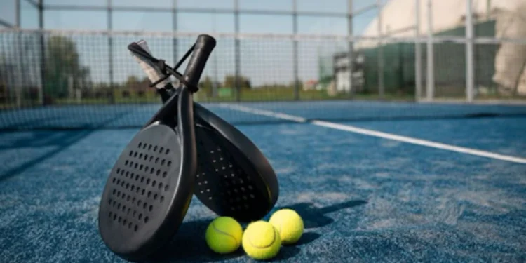 Mengenal Olahraga Padel: Serunya Perpaduan Tenis dan Squash