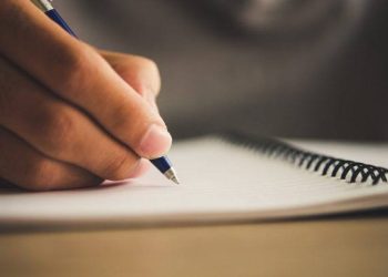 Apa Itu Kalimat Majemuk: Pengertian, Jenis, dan Contohnya