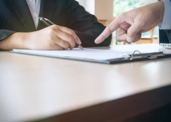 5 Perbedaan Saham dan Obligasi yang Wajib Diketahui Investor Pemula