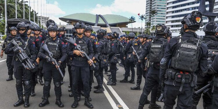 Berapa Gaji Bintara Brimob 2025? Segini Rinciannya