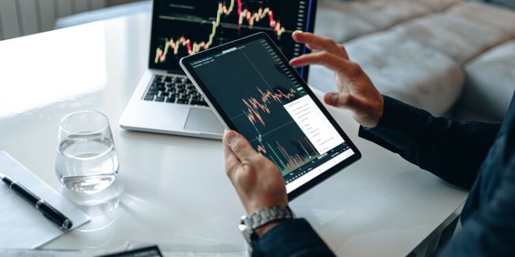 Jenis-Jenis Profesi Penunjang Pasar Modal yang Wajib Diketahui Investor Pemula