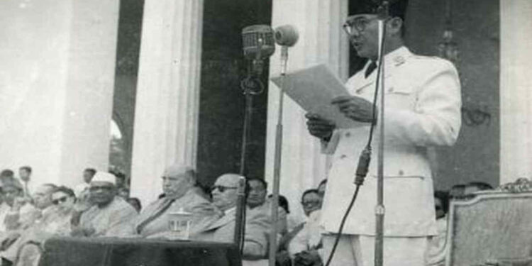 Apa Saja Dampak Dekret Presiden 5 Juli 1959?