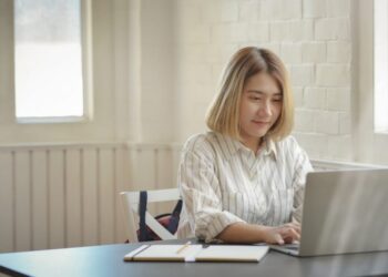 Peluang Karir Menjanjikan untuk Lulusan Sastra Korea