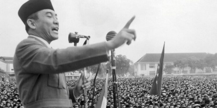 Sejarah Singkat Demokrasi di Indonesia: Dari Orde Lama Hingga Reformasi