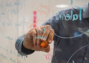 Apa Itu Paradigma? Berikut Pengertian dan Contohnya