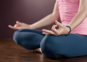 10 Jenis-Jenis Yoga yang Populer Beserta Manfaatnya untuk Kesehatan
