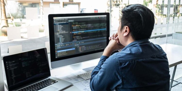 Data Engineer: Pengertian, Peran, dan Tugas Utama