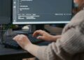 Berapa Gaji Software Engineer? Ini Kisaran Berdasarkan Level Karier