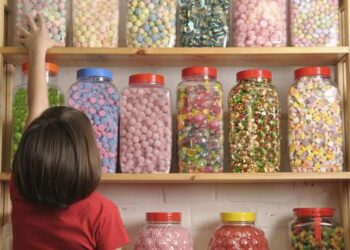 Jenis Makanan Perusak Konsentrasi Anak, Apa Saja?