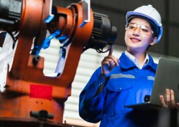 Jenjang Karier Site Engineer di Industri Konstruksi yang Perlu Diketahui
