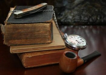 Daftar Kata Arkais Beserta Makna dan Contohnya
