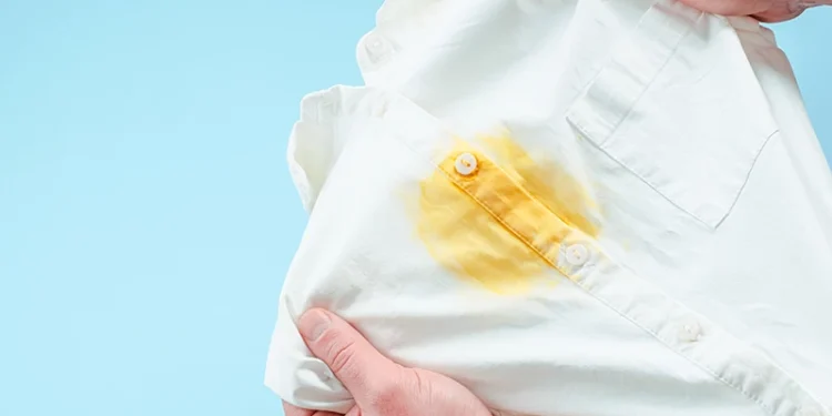 Cara Membersihkan Noda Kuning pada Baju Putih