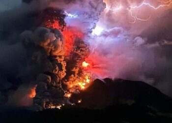 Proses Terjadinya Gunung Meletus