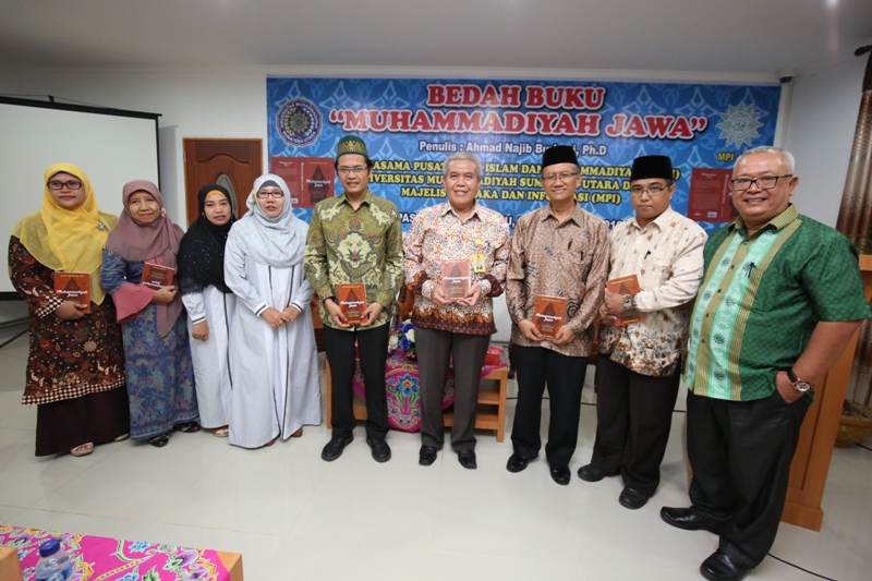 Bedah Buku ‘ Muhammadiyah Jawa’ Di Pascasarjana UMSU