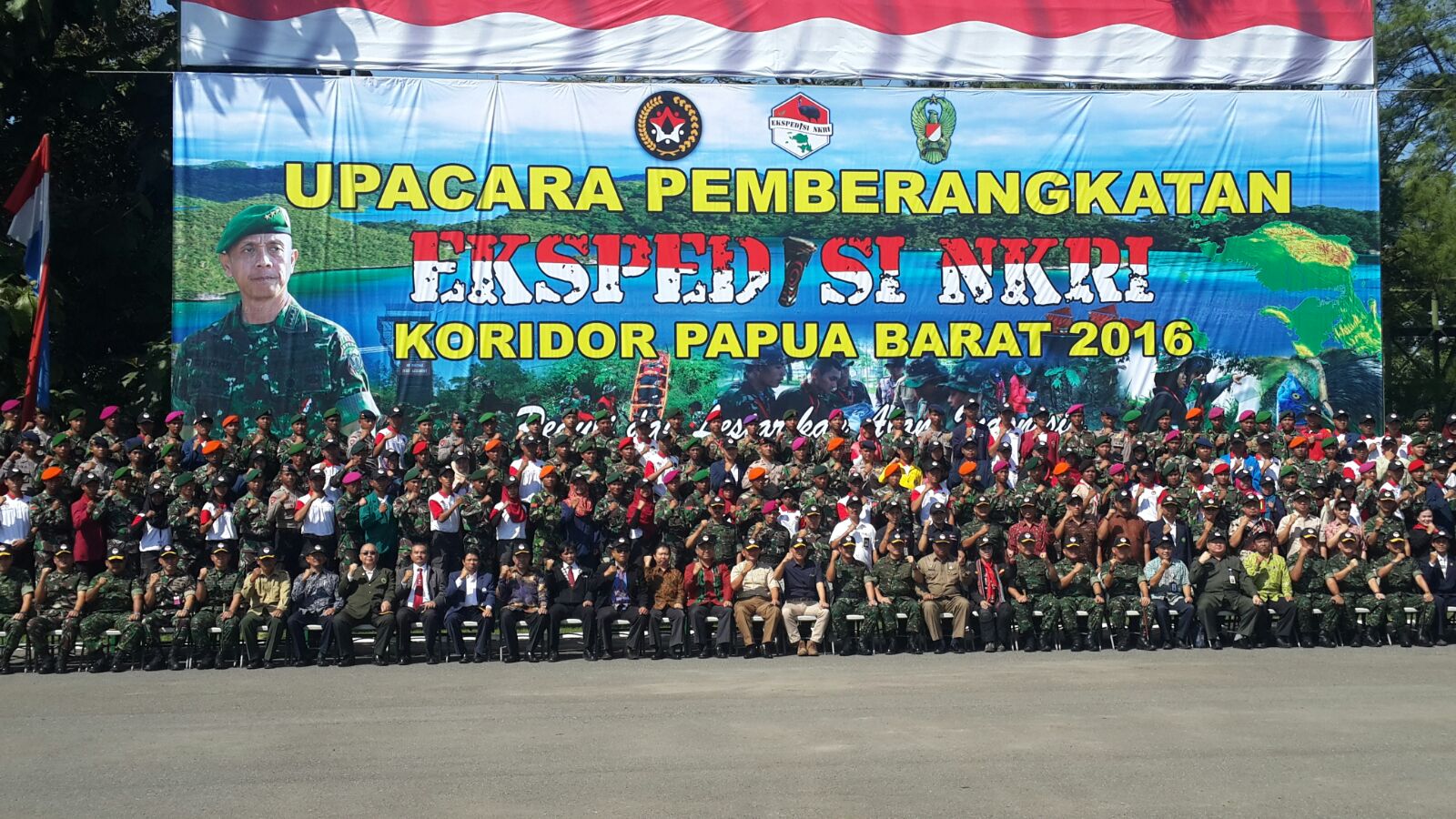 Rektor UMSU bersama Wakasad Melepas Ekspedisi NKRI Koridor Papua Barat 2016