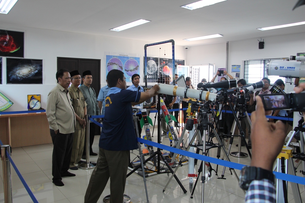 OIF UMSU Ajak Masyarakat Mengamati Gerhana Matahari