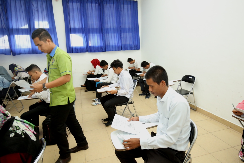 Calon Mahasiswa Asal Qatar dan Thailand Pilih UMSU