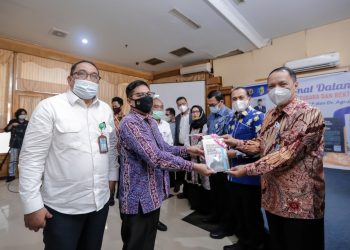 UMSU Press Launches Book "Social Policy and Planning in Indonesia"