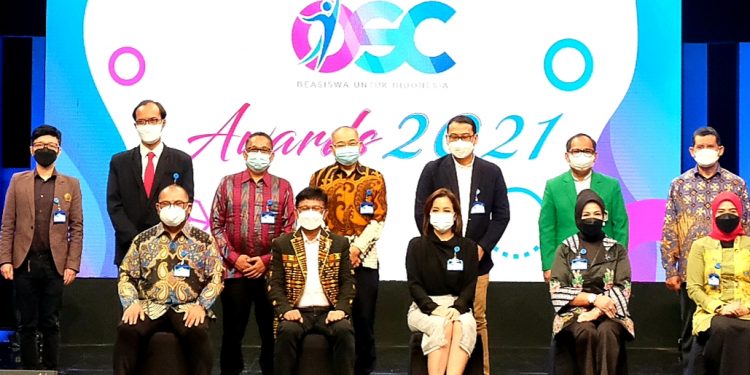 Satu-Satunya PTS di Sumatera, UMSU Terima 20 Calon Mahasiswa Unggul se Indonesia Lewat OSC Media Group