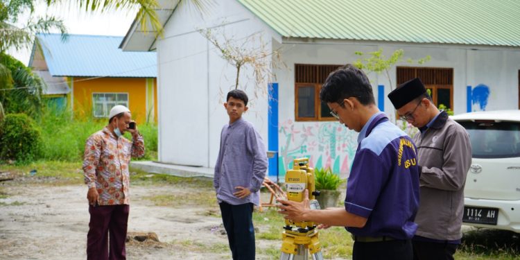 OIF UMSU Ukur Arah Kiblat Masjid Muhammadiyah se-Kabupaten Batu Bara