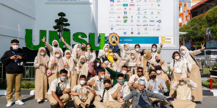SMA Negeri 10 Pekanbaru Jalin Silaturahim dan Study Tour Ke UMSU