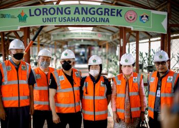 UMSU, UMSU, Nagaoka University dan 8 CEO Kunjungi PTPN 4Nagaoka University dan 8 CEO Kunjungi PTPN 4