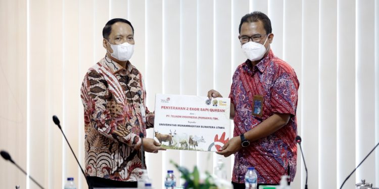 Telkom Donated Cattle to UMSU for Idul Adha