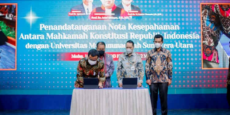 UMSU and Constitutional Court Sign Cooperation