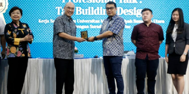 FT UMSU, Together with Suradjin Sutjipto, Hold Professional Talk