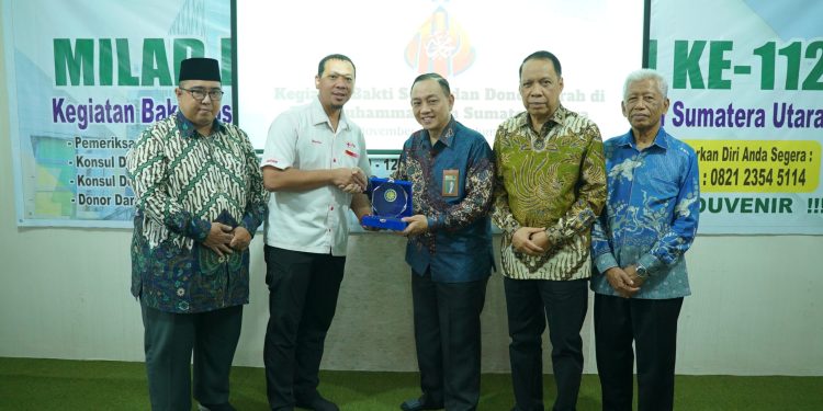 Muhammadiyah 112th Anniversary RSU Muhammadiyah North Sumatra Holds Social Service and Blood Donation