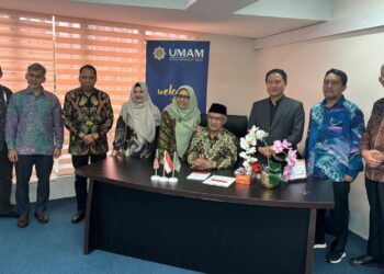 Chairman of PP Muhammadiyah, Accompanied by the Rectors of UMSU and UMRI, Visits UMAM